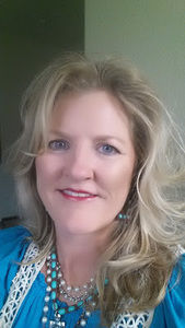 Meet your Posher, Karin